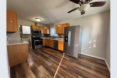 7838 W 73rd Place, Bridgeview, IL 60455 - Photo 3