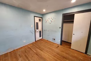 143 E 119th St, Chicago, IL 60628 - Photo 11