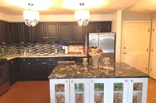 3850 W Bryn Mawr Ave, Chicago, IL 60659 - Photo 9