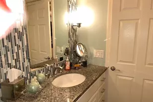 3850 W Bryn Mawr Ave, Chicago, IL 60659 - Photo 15