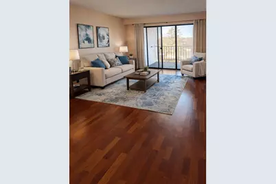 475 Plum Creek Drive #209, Wheeling, IL 60090 - Photo 3