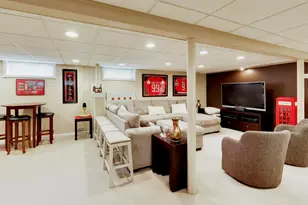 8547 W St Joseph Ave, Chicago, IL 60656 - Photo 19