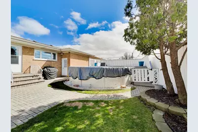 8547 W Saint Joseph Avenue, Chicago, IL 60656 - Photo 27