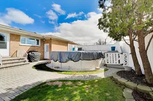 8547 W St Joseph Ave, Chicago, IL 60656 - Photo 27