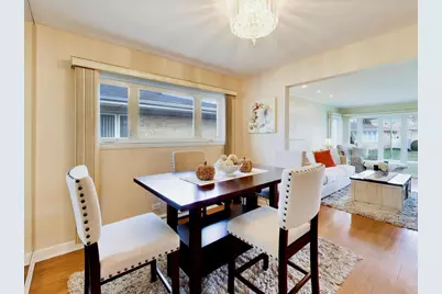 8547 W Saint Joseph Avenue, Chicago, IL 60656 - Photo 5