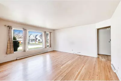 998 S Swain Avenue, Elmhurst, IL 60126 - Photo 7