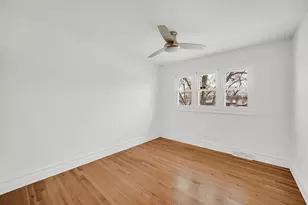 18842 Morgan St, Homewood, IL 60430 - Photo 17