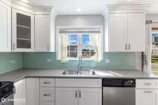 417 Van Gogh Cir, Bolingbrook, IL 60440 - Photo 9