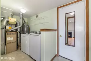 417 Van Gogh Cir, Bolingbrook, IL 60440 - Photo 23