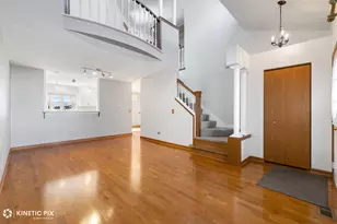 417 Van Gogh Cir, Bolingbrook, IL 60440 - Photo 3