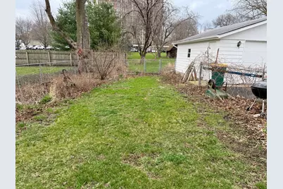 742 S 4th Street, Dekalb, IL 60115 - Photo 31