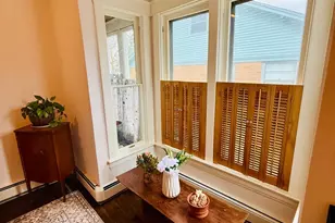 742 S 4th St, Dekalb, IL 60115 - Photo 7