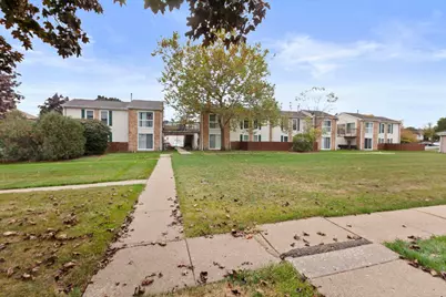 1975 Kenilworth Circle #B, Hoffman Estates, IL 60169 - Photo 19