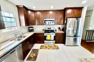 20051 S Spruce Dr, Frankfort, IL 60423 - Photo 7