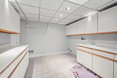 1916 Midwest Club Parkway, Oak Brook, IL 60523 - Photo 45