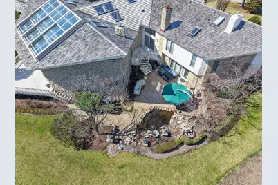 1916 Midwest Club Parkway, Oak Brook, IL 60523 - Photo 3