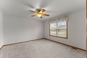 855 Yorkshire Ter, Crete, IL 60417 - Photo 17