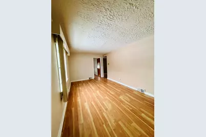 710 Sheridan Drive, Loves Park, IL 61111 - Photo 3