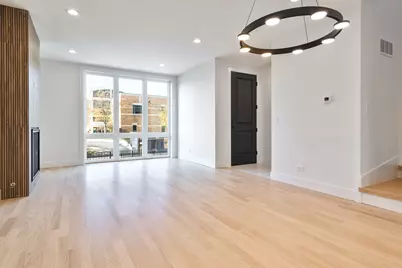 4527 N Keystone Avenue, Chicago, IL 60630 - Photo 9