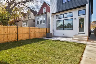 4527 N Keystone Avenue, Chicago, IL 60630 - Photo 23