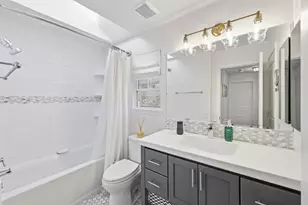 1268 Spaulding Rd, Bartlett, IL 60103 - Photo 19