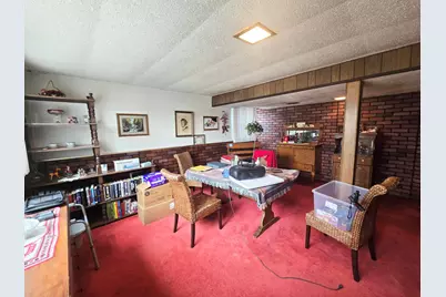 8811 W 92nd Street, Hickory Hills, IL 60457 - Photo 17