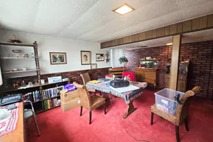 8811 W 92nd St, Hickory Hills, IL 60457 - Photo 17