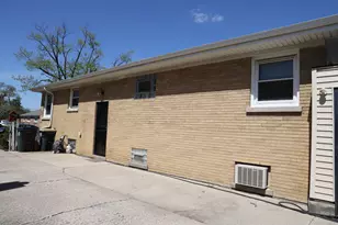 509 Granville Ave, Bellwood, IL 60104 - Photo 37