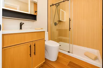 5200 N Winthrop Avenue #2N, Chicago, IL 60640 - Photo 9