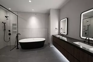 1114 W Carroll Ave, Chicago, IL 60607 - Photo 21