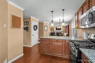 3218 Blackhawk Trail, Saint Charles, IL 60174 - Photo 15