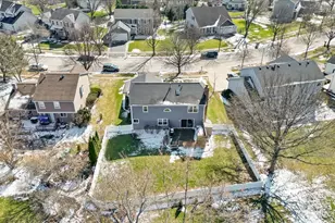 3218 Blackhawk Trail, Saint Charles, IL 60174 - Photo 37