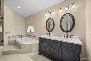 3218 Blackhawk Trail, Saint Charles, IL 60174 - Photo 23