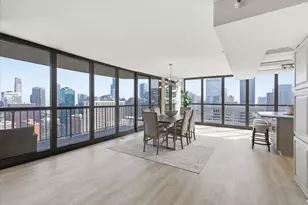 10 E Ontario St, Chicago, IL 60611 - Photo 9