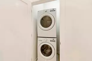 538 N Lawndale Ave, Chicago, IL 60624 - Photo 15