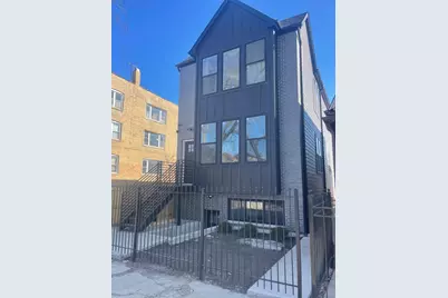 538 N Lawndale Avenue, Chicago, IL 60624 - Photo 1