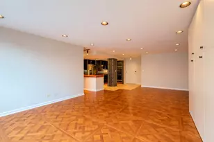 1516 Hinman Ave, Evanston, IL 60201 - Photo 9