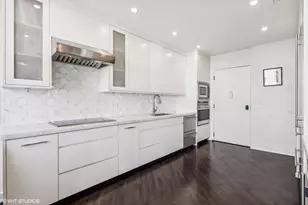 1040 N Lake Shore Dr, Chicago, IL 60611 - Photo 9