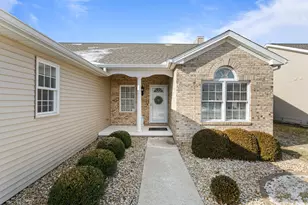 2315 Milan Ct, Champaign, IL 61822 - Photo 3