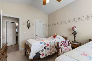 2315 Milan Ct, Champaign, IL 61822 - Photo 23