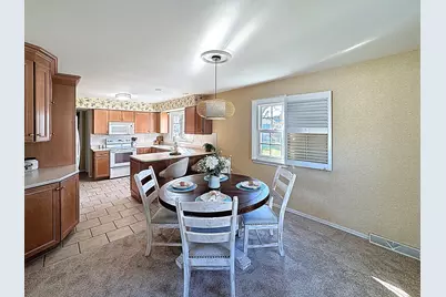 620 40th Avenue, East Moline, IL 61244 - Photo 7