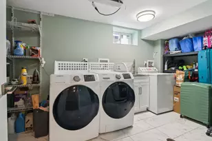 7641 Kilbourn Ave, Skokie, IL 60076 - Photo 27