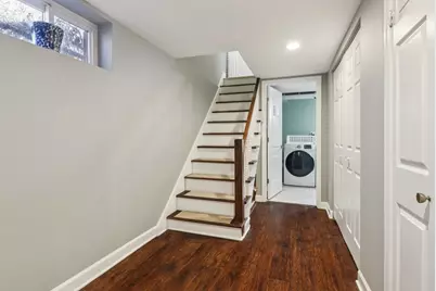 7641 Kilbourn Avenue, Skokie, IL 60076 - Photo 19