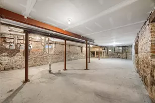 3516 W 13th Pl, Chicago, IL 60623 - Photo 17