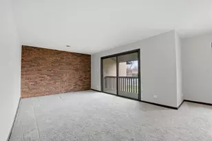 1050 Holbrook Rd, Homewood, IL 60430 - Photo 3