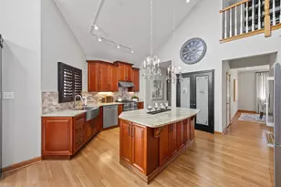 17131 Warbler Ln, Orland Park, IL 60467 - Photo 11