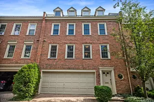 15 Landmark, Northfield, IL 60093 - Photo 1