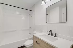 533 Redwood Rd, Bolingbrook, IL 60440 - Photo 13