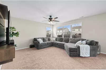 238 Norfolk Lane, Pingree Grove, IL 60140 - Photo 5