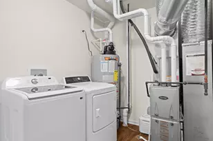 238 Norfolk Ln, Pingree Grove, IL 60140 - Photo 23